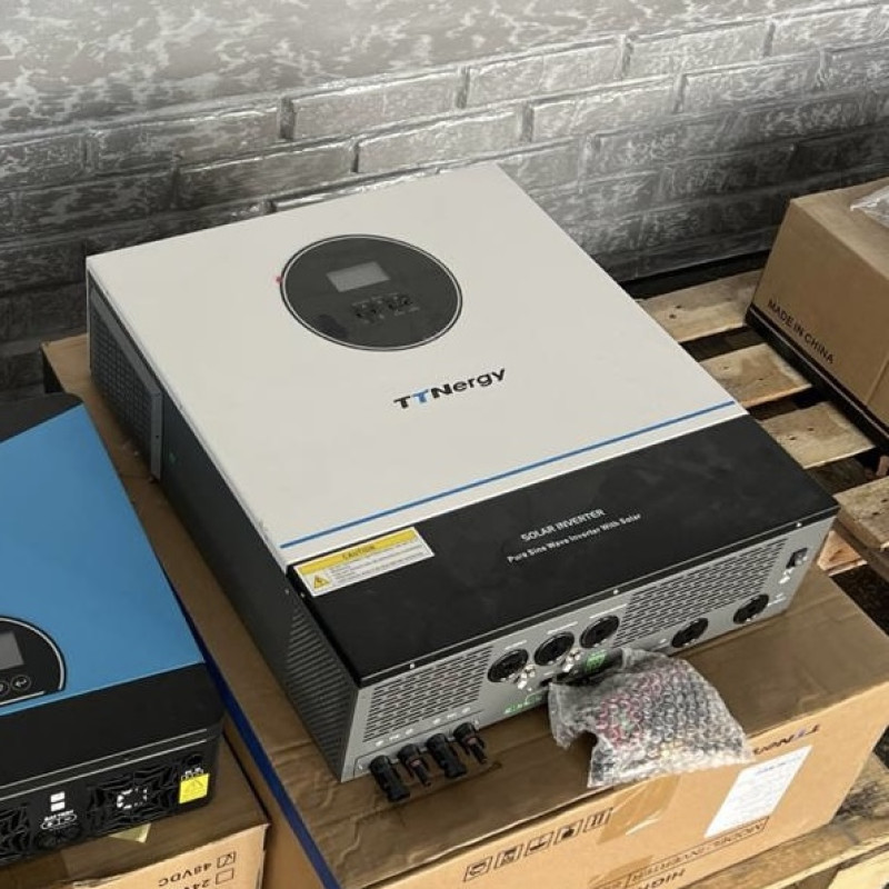 Гібридний інвертор INVERTER-TOUCH 11 kW з сенсорним дисплеєм